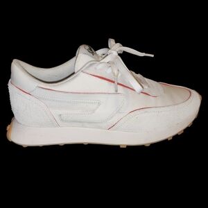 Brand New Diesel White Sneaker with Black and Red Stitching  2026 Worn Twice
